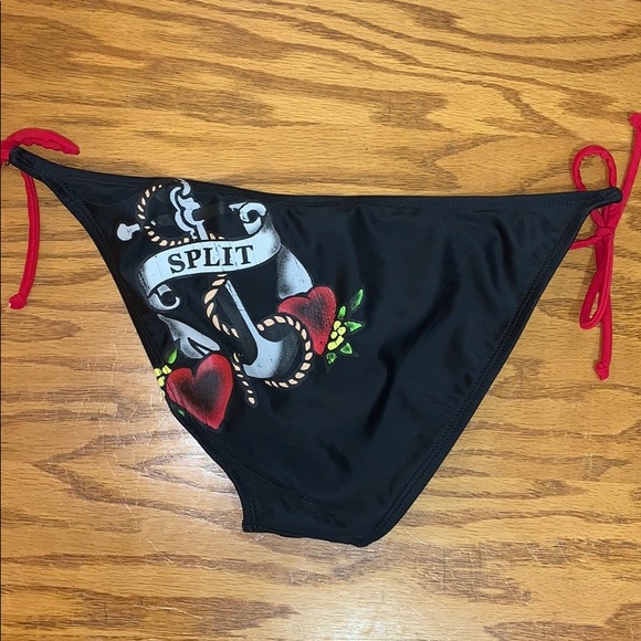 Split | Black + Red Anchor Hearts String Bikini Bottoms | Adjustable Water Wear - Picture 5 of 9
